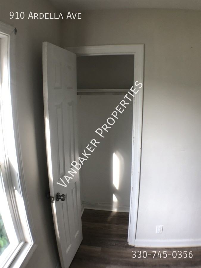 910 Ardella Ave - Photo 7 of 15