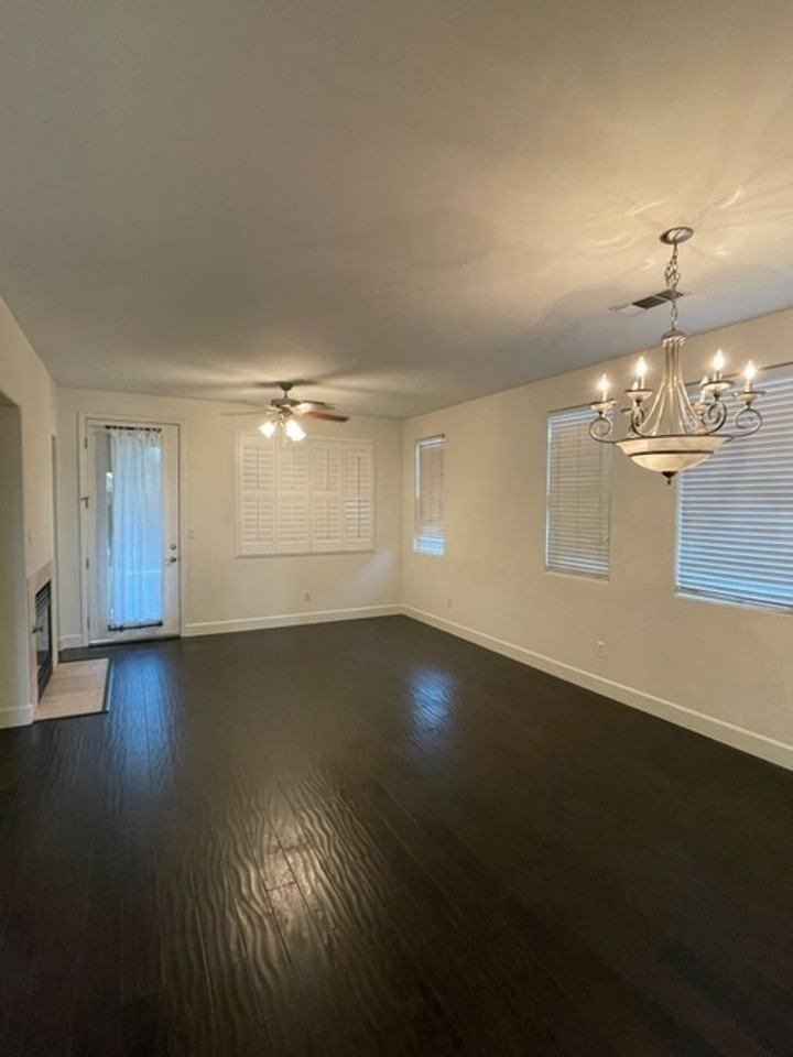 11702 Morgan Hill Dr - Photo 2 of 17
