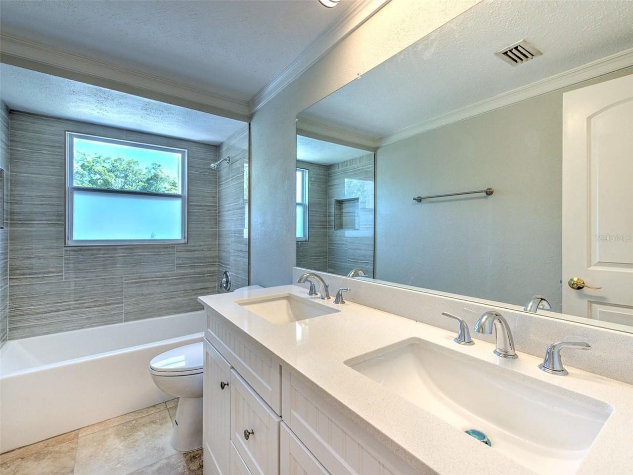 4711 W San Rafael St - Photo 2 of 14