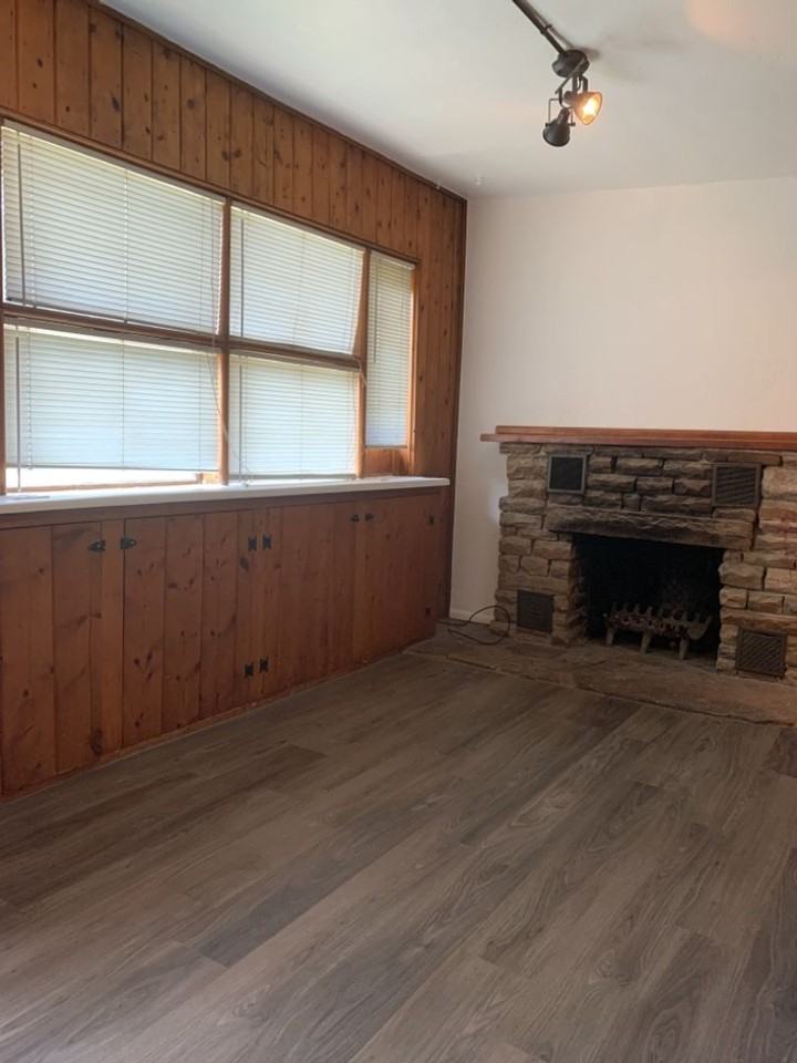 1208 W Myrtle St - Photo 2 of 20