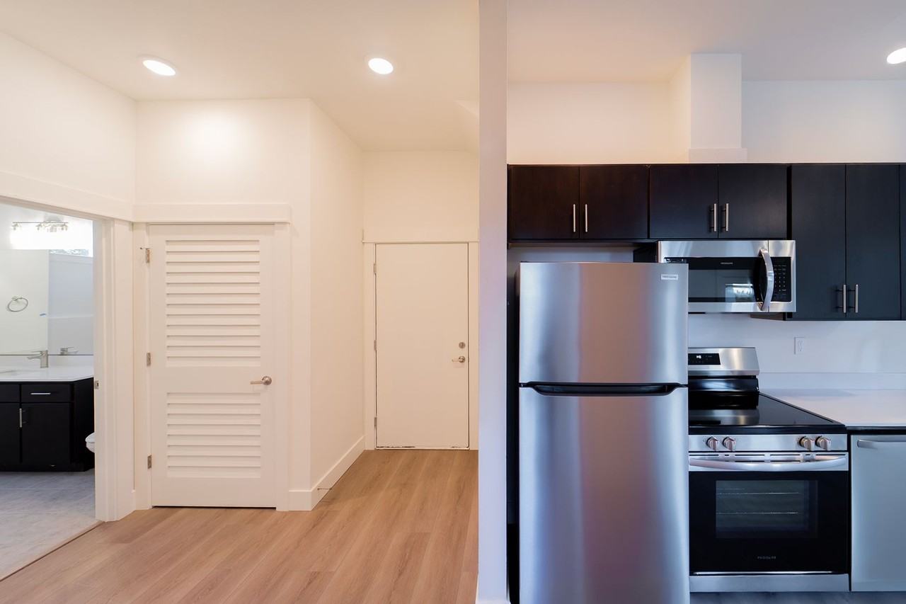 Lava - Photo 7 of 47