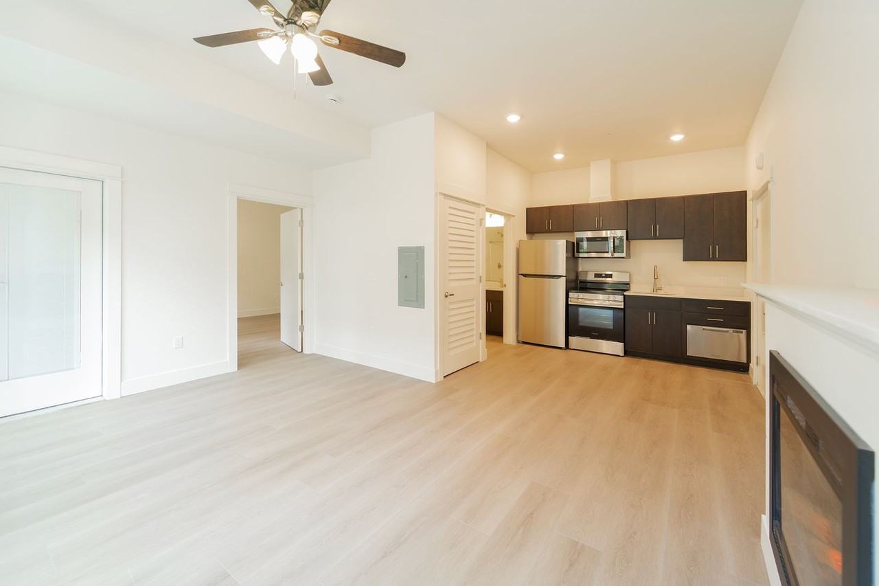 Lava - Photo 7 of 49