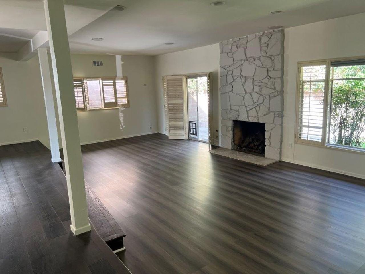 4734 Laurelgrove Ave - Photo 3 of 19