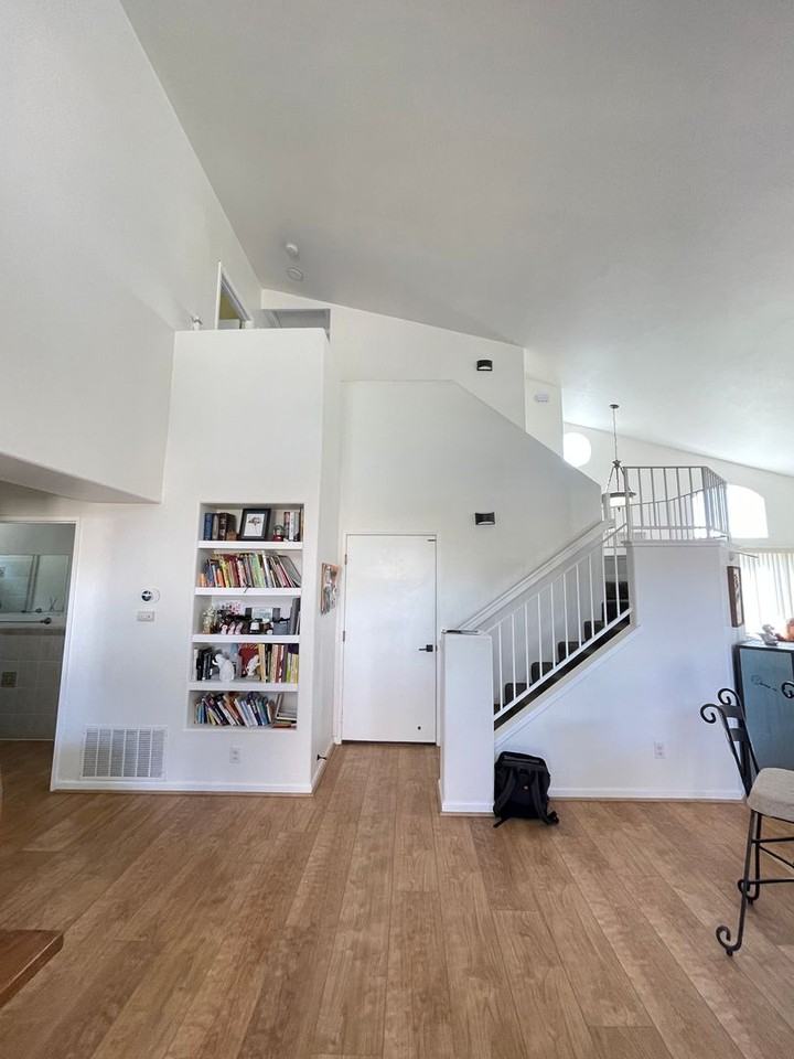 1320 Glen Ellen Ln - Photo 5 of 34