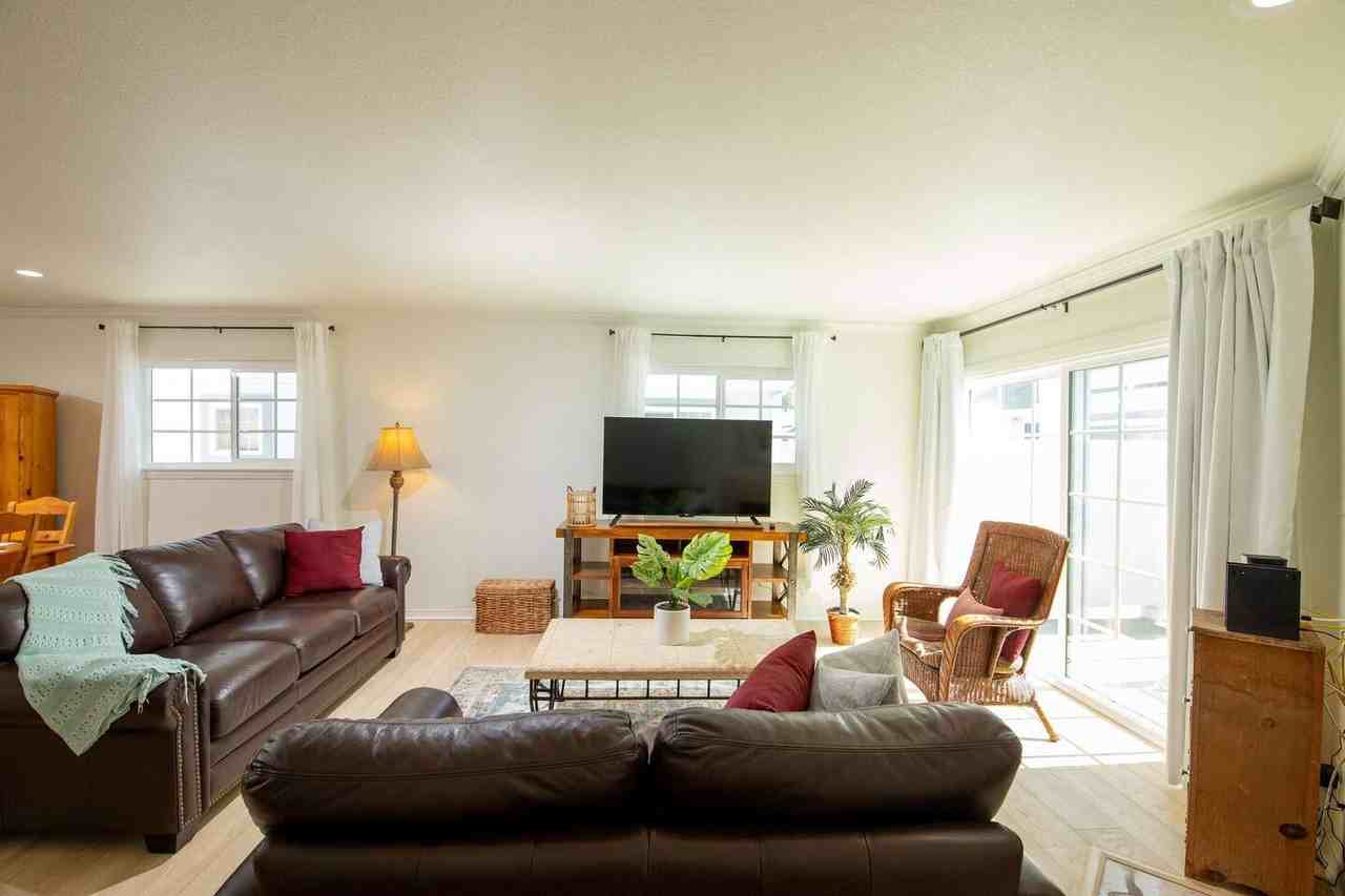 7310 Balboa Blvd #F - Photo 2 of 50