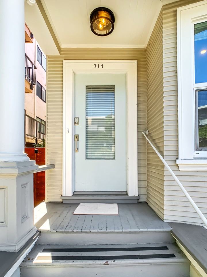 314 Hanover Ave #314 - Photo 4 of 18