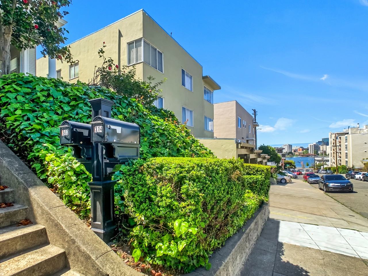 314 Hanover Ave #314 - Photo 2 of 18