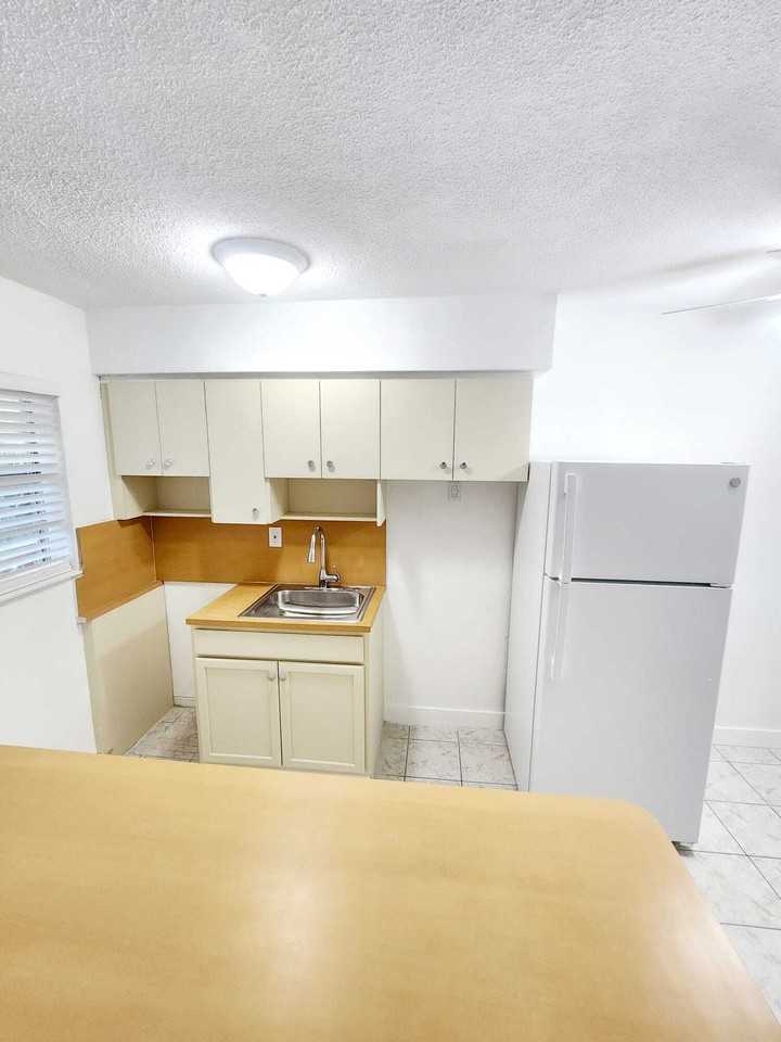 Buena Ventura Investments, LLC - Photo 3 of 15