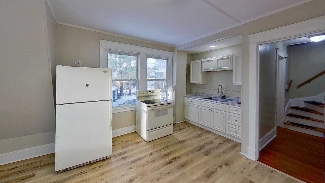 100 Ryckman Avenue - Photo 4 of 36