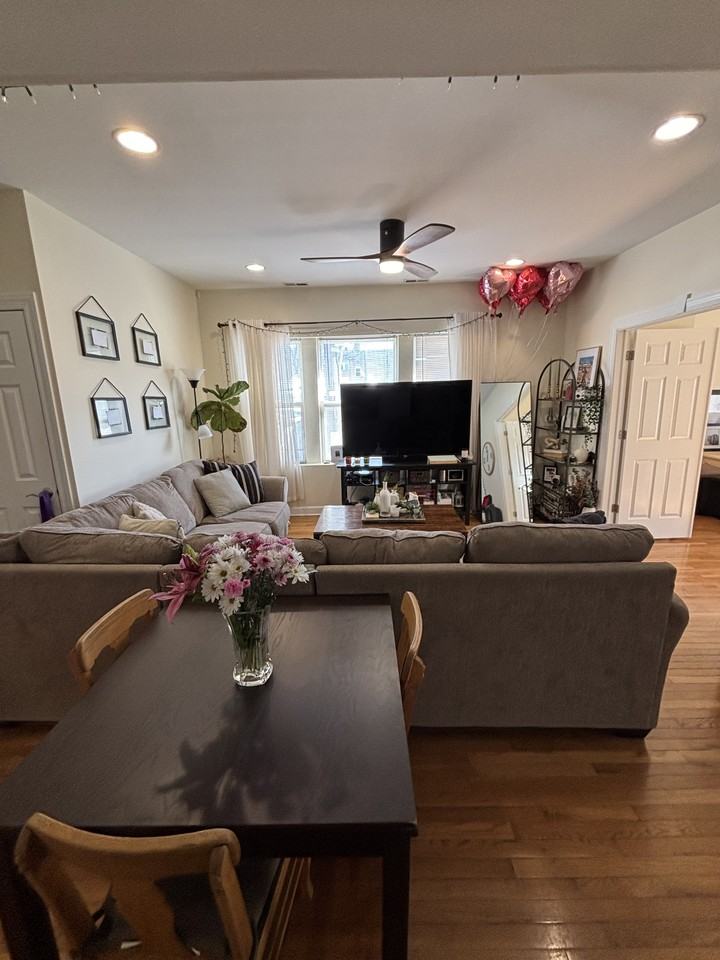 3748 West School Street - Photo 2 of 30