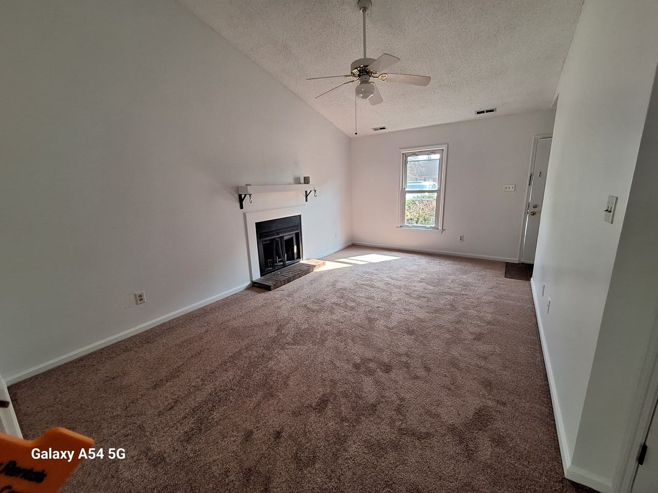 135 Twin Wood Drive - Photo 2 of 8