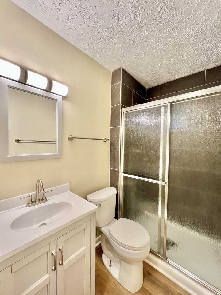 630 Central Avenue - Photo 4 of 50