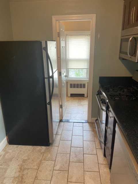 296 Washington Avenue - Photo 3 of 12