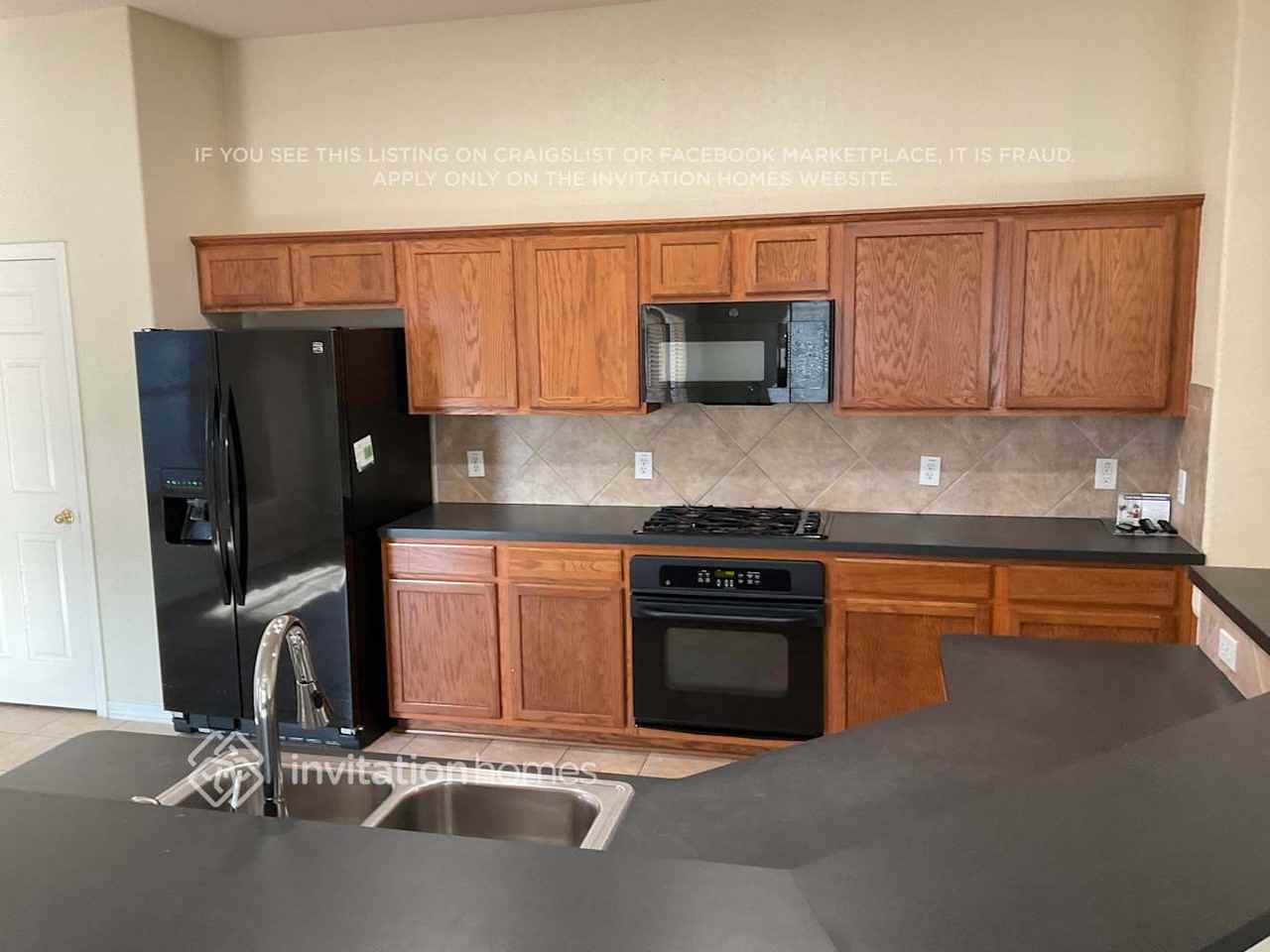 19439 Wildwood Dale Ln - Photo 4 of 16