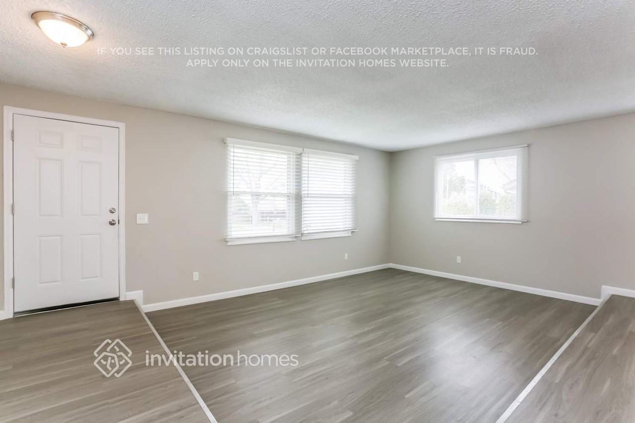 11062 Wolff Way - Photo 2 of 21