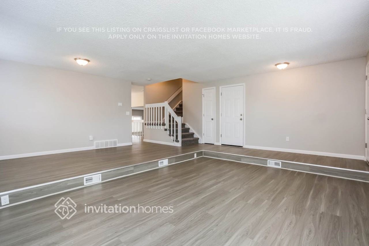 11062 Wolff Way - Photo 4 of 21