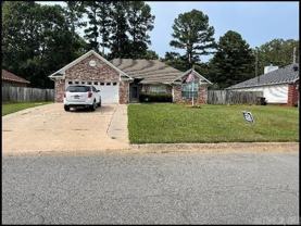 1024 Colonial Dr - Photo 1 of 1