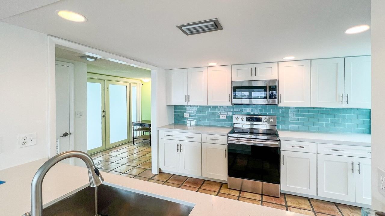 188 Atlantic Blvd #B - Photo 7 of 22