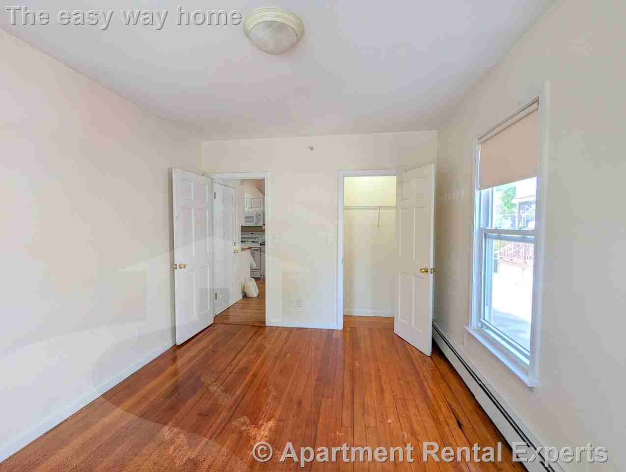 7 Locke St #1 - Photo 3 of 14