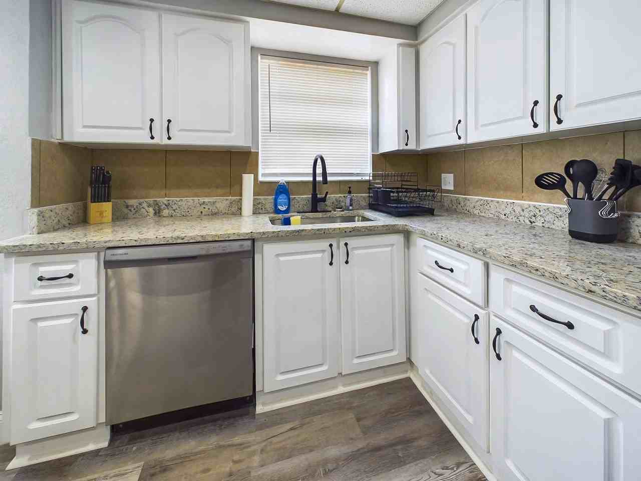 West Crest Avenue - Photo 6 of 11