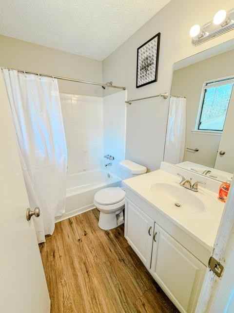 Day Trl N - Photo 2 of 18