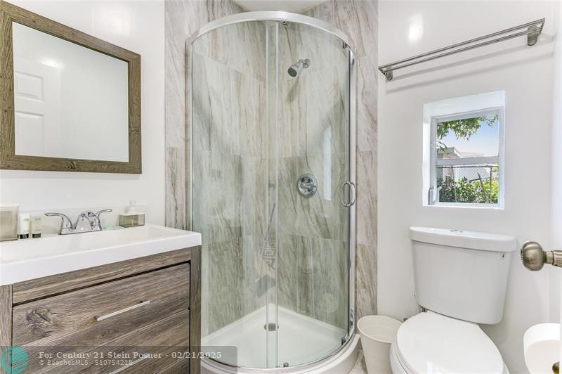 427 S 24th Ave ##2 - Photo 6 of 6