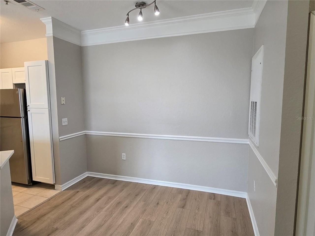 3446 Soho St - Photo 5 of 50