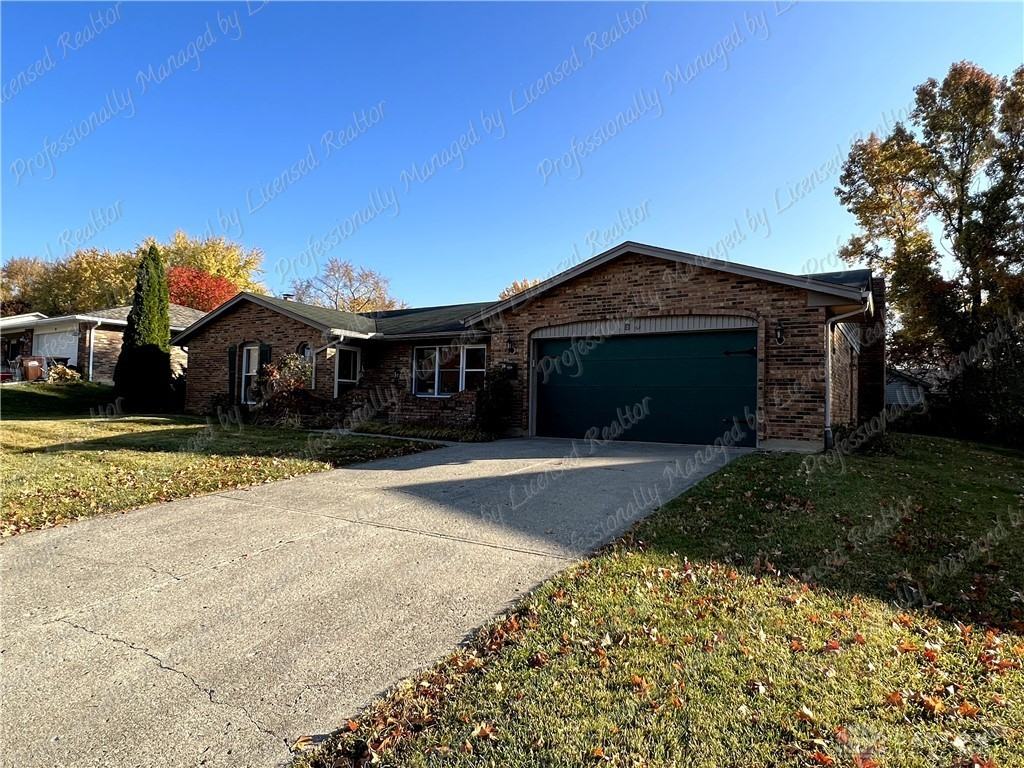 80 Nutmeg Sq - Photo 3 of 39