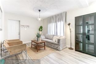 427 S 24th Ave - Photo 1 of 1