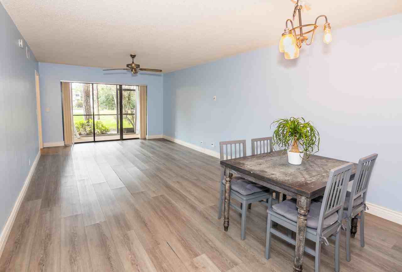 2301 Sabal Ridge Ct - Photo 6 of 21