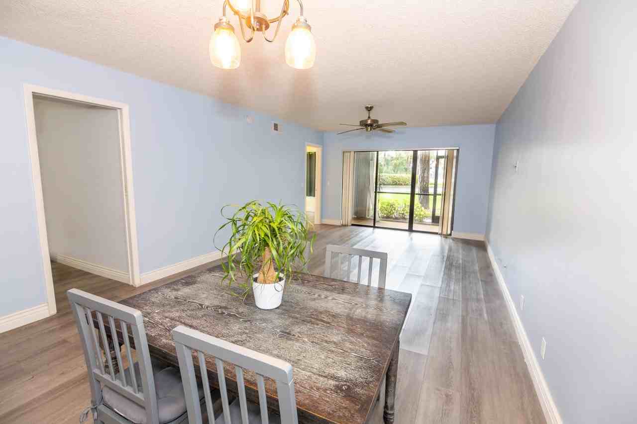 2301 Sabal Ridge Ct - Photo 7 of 21