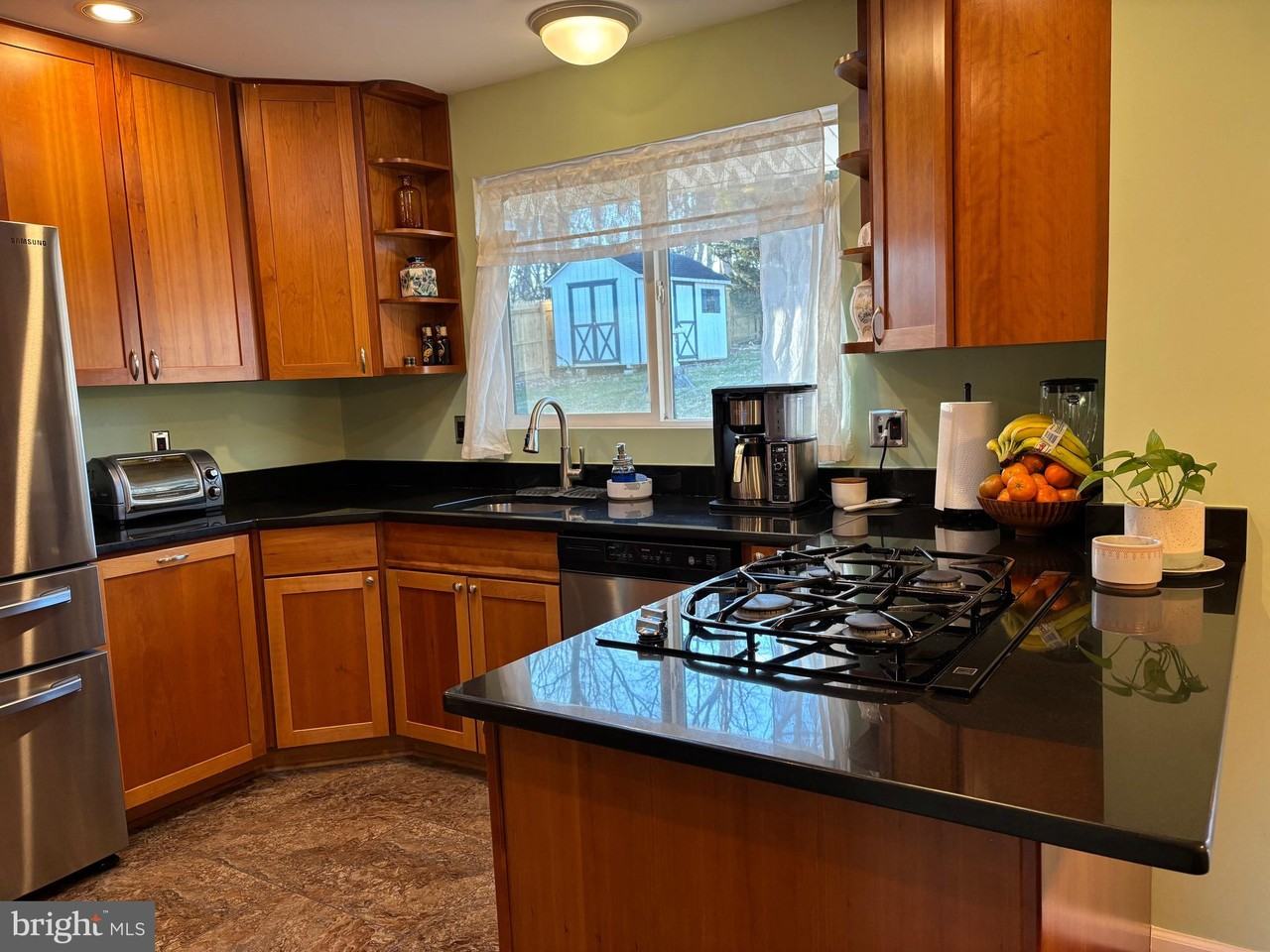 7004 Fitzpatrick Dr - Photo 3 of 28