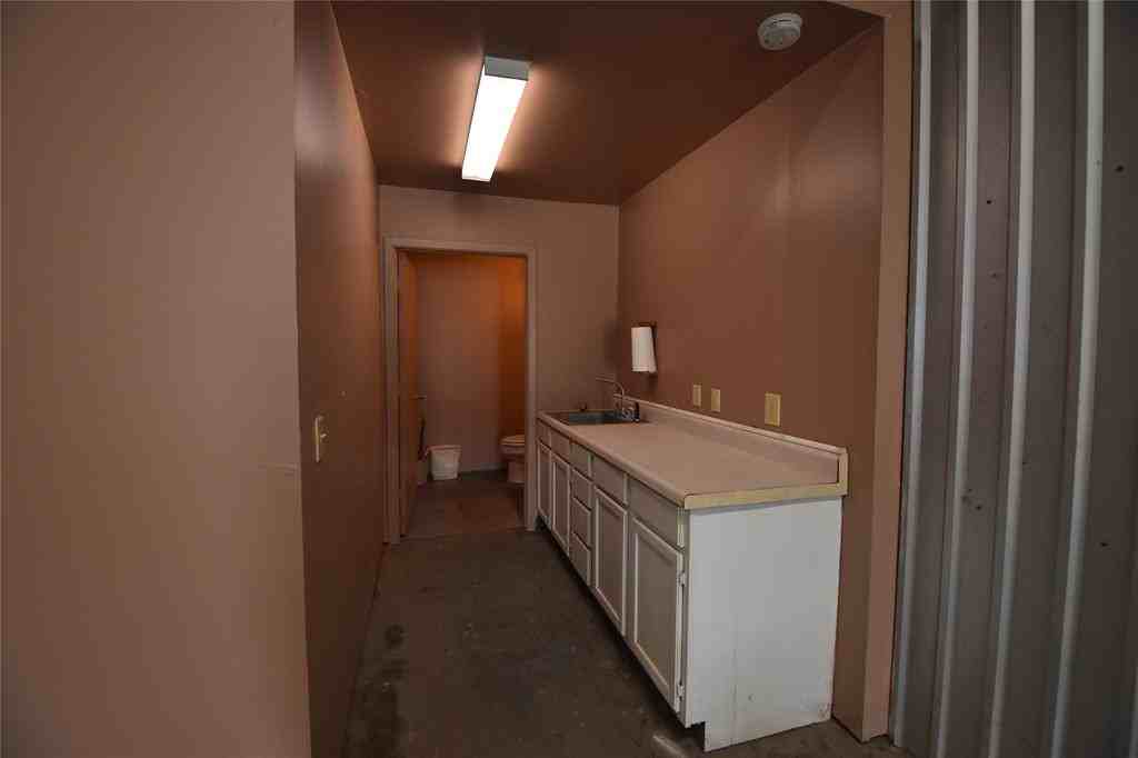 6444 Boucher Dr - Photo 6 of 29