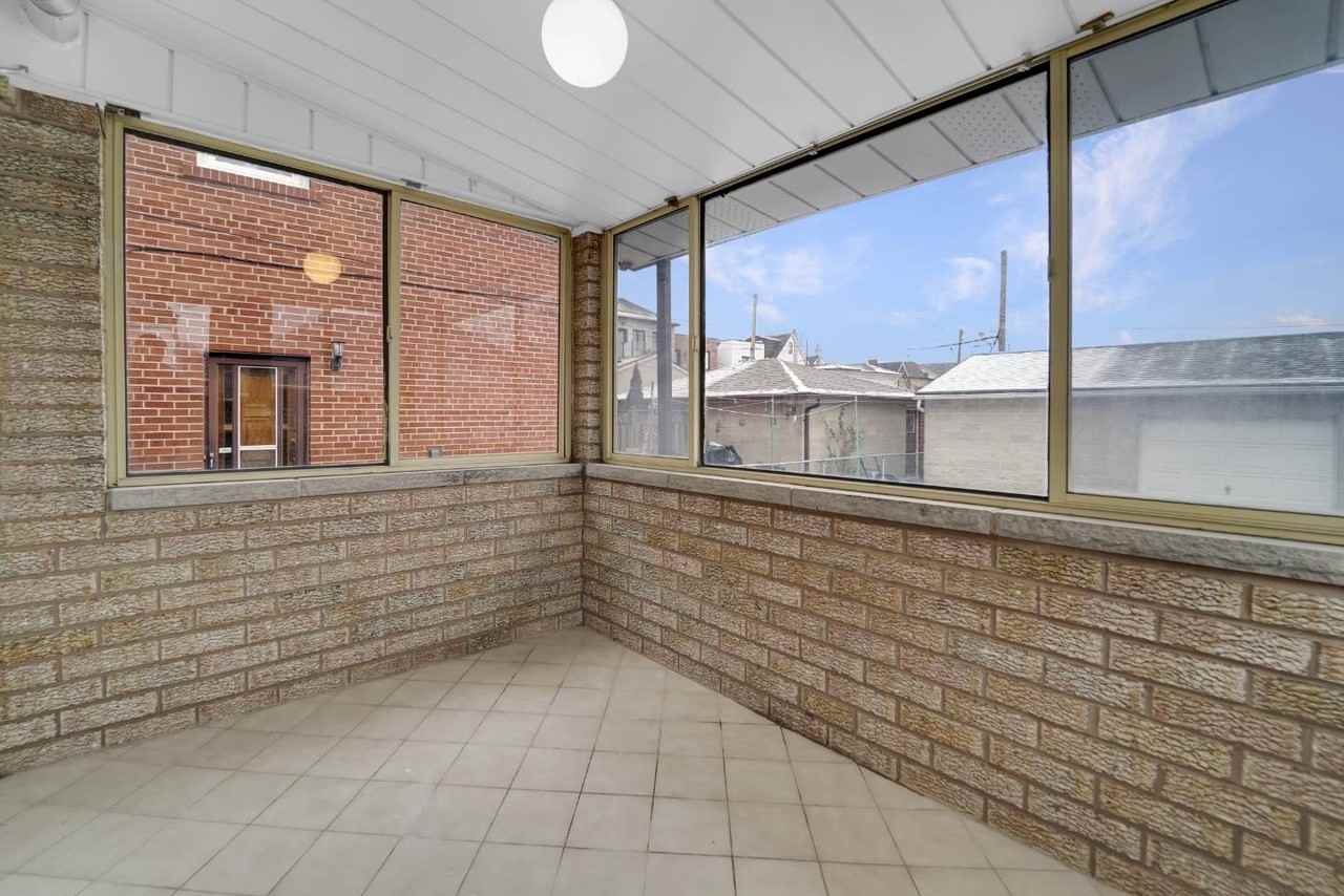 151 Ascot Avenue - Photo 3 of 18