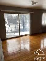 featured image of 1653 Oakwood Ave #1A