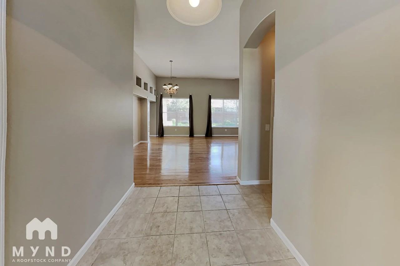 9660 Rolling Rock Way - Photo 2 of 43