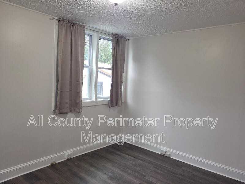 3722 Piedmont Dr - Photo 3 of 8