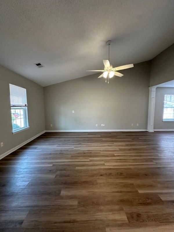 121 Fair Haven Way - Photo 4 of 19