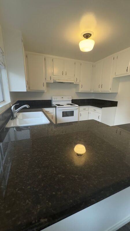 7350 Pickering Ave #08 - Photo 7 of 20