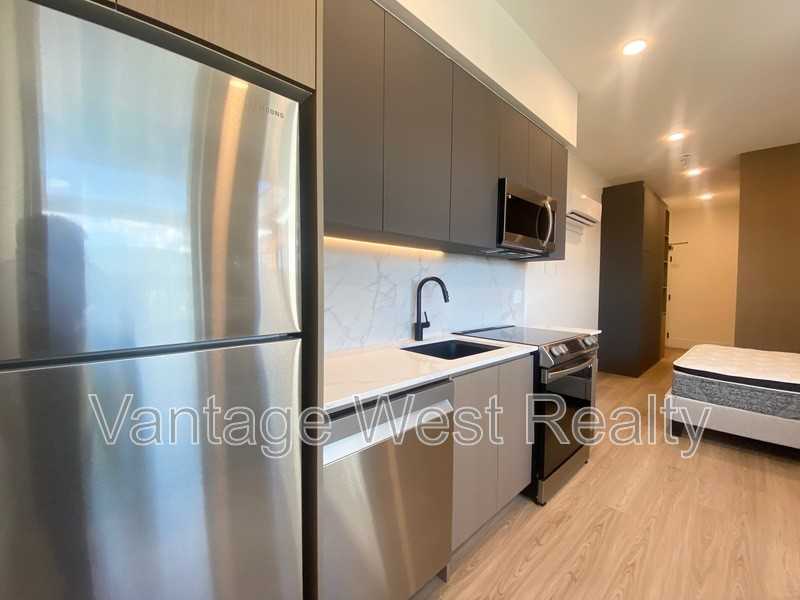519 Klo Rd - Photo 4 of 17