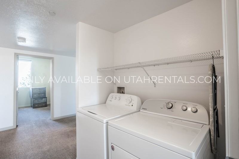 898 En #G3-1 - Photo 7 of 37