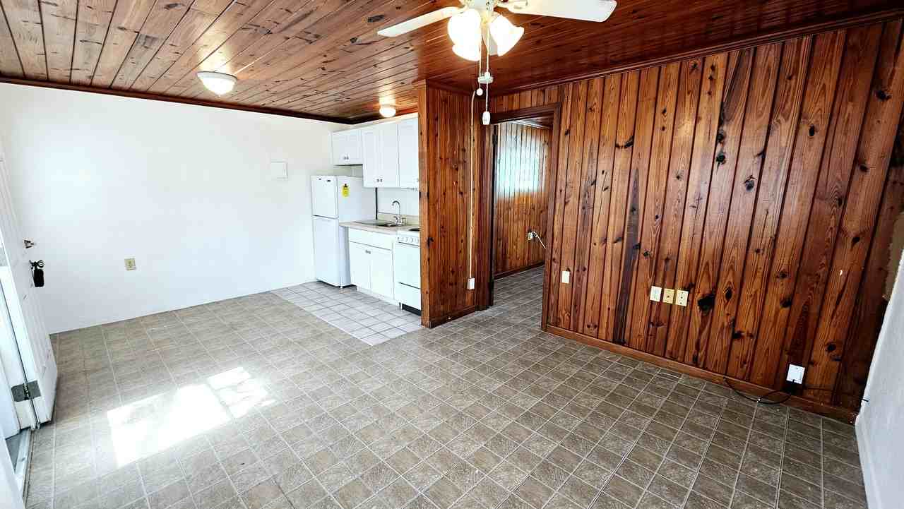 19 N Mango St #B - Photo 5 of 20