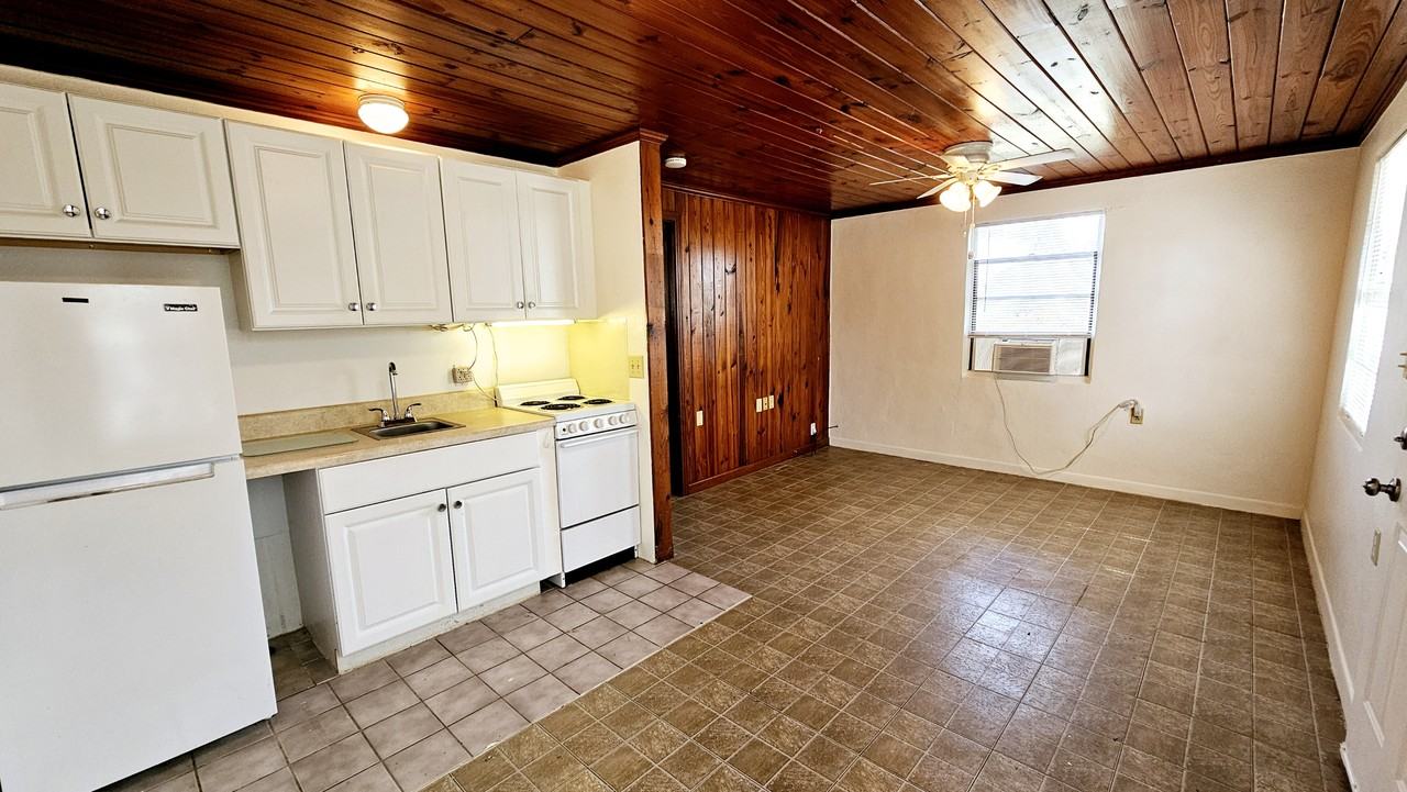 19 N Mango St #B - Photo 6 of 20