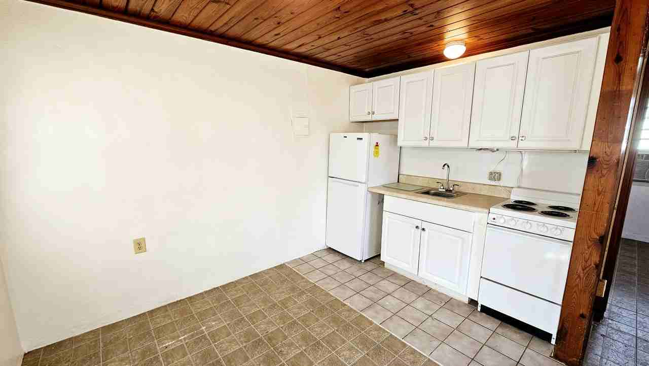 19 N Mango St #B - Photo 7 of 20