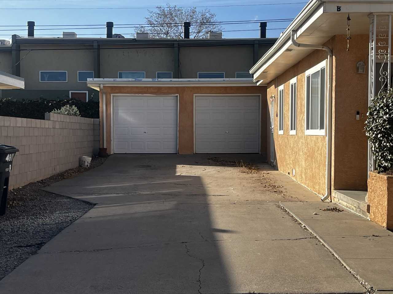 4818 Crest Ave Se - Photo 3 of 36