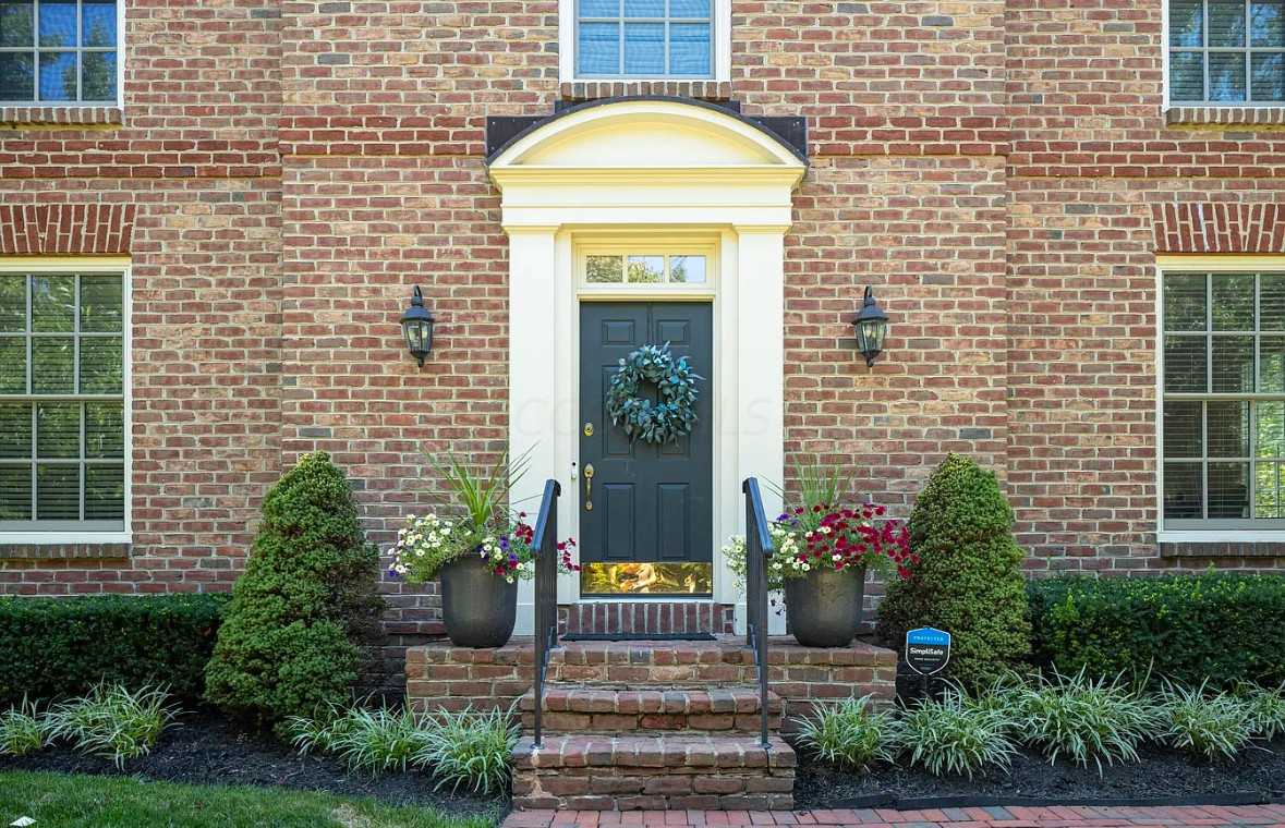 3488 Willow Grv - Photo 2 of 50