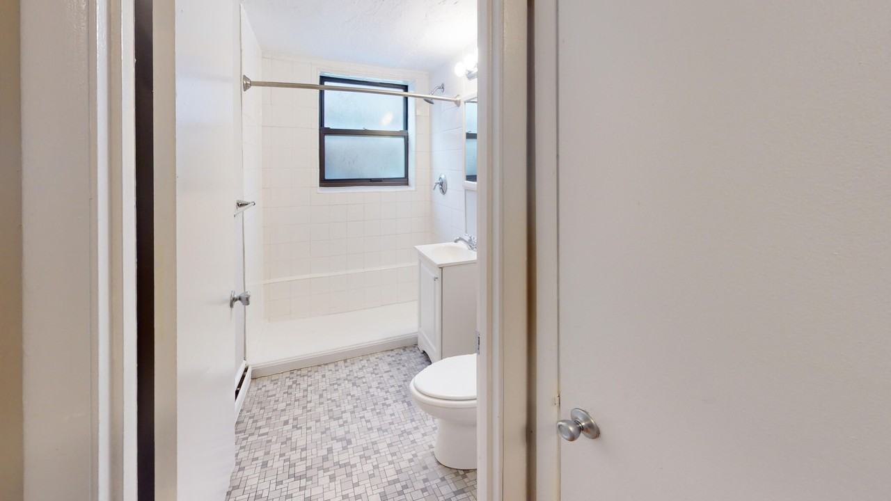 48A Harvard Ave #B1 - Photo 5 of 5