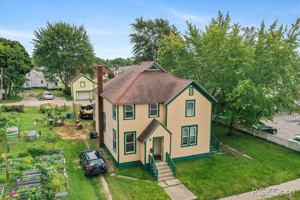 featured image of 263 W Muskegon Ave