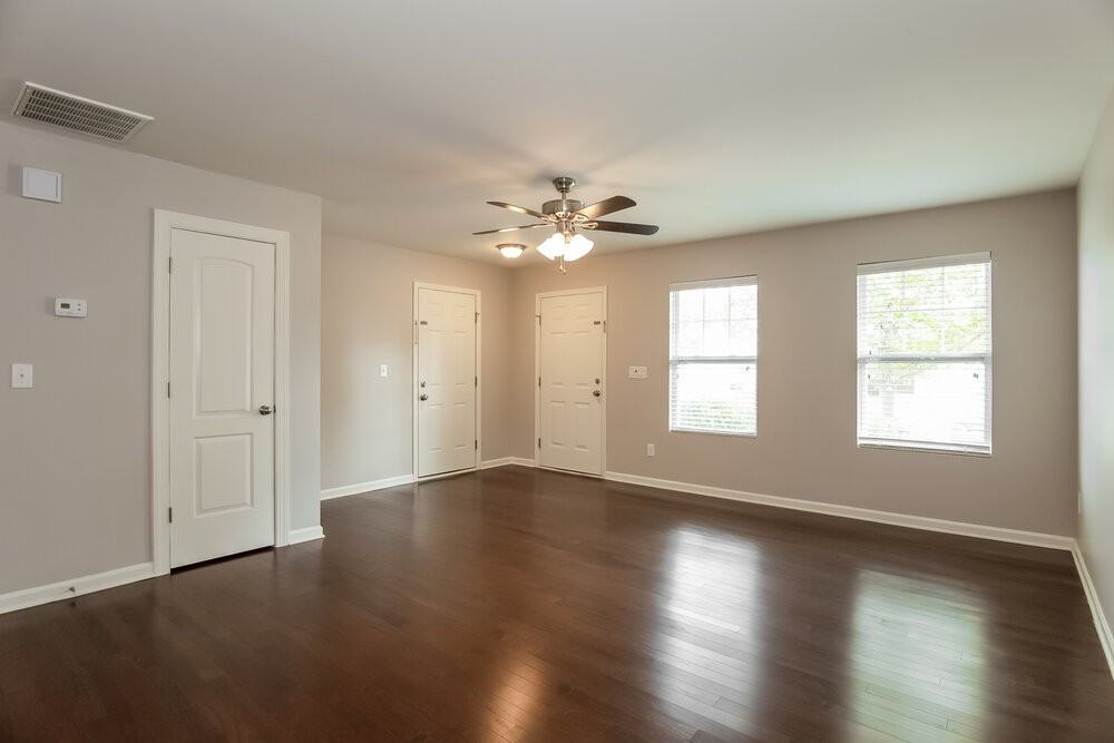 4202 Broadstairs Dr - Photo 4 of 17