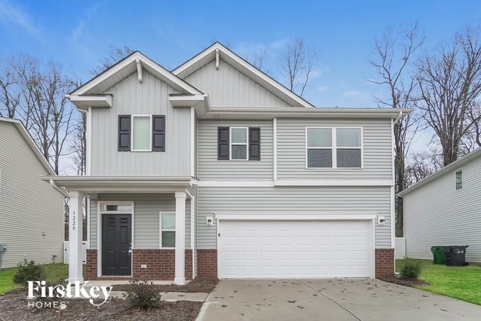 3228 Newell Village Dr - Photo 2 of 15